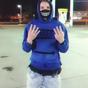 Meet your Posher, Dylan